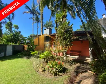 Casa de Condomínio com 4 Quartos à venda, 170m² no Baleia, São Sebastião