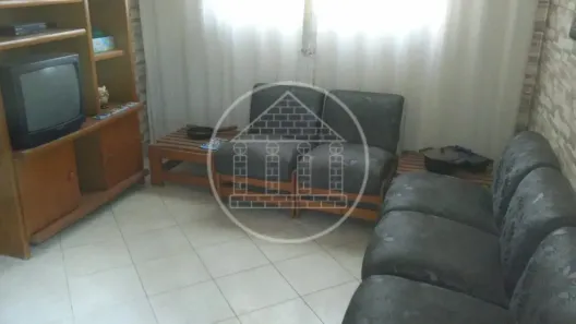 Fazenda/Sítio com 2 Quartos à venda, 150m² no Centro, Embu-Guaçu