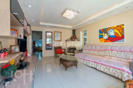 Casa com 3 Quartos à venda, 136m² no Centro, Canoas