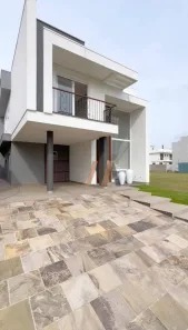 Casa de Condomínio com 3 Quartos à venda, 190m² no São Vicente, Gravataí