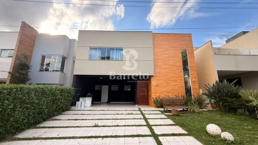 Casa de Condomínio com 3 Quartos à venda, 300m² no Esperança, Londrina