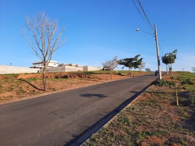 Lote/Terreno à venda, 700m² no , Bom Jesus dos Perdões