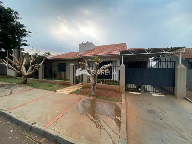 Casa com 3 Quartos à venda, 140m² no Centro, Toledo