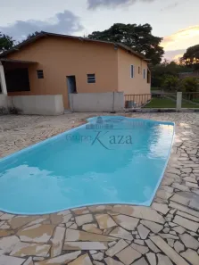 Fazenda/Sítio com 3 Quartos à venda, 250m² no Bom Retiro, São José dos Campos
