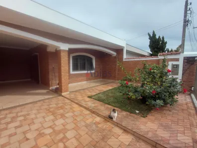 Casa com 4 Quartos para alugar, 150m² no Jardim São Carlos, São Carlos
