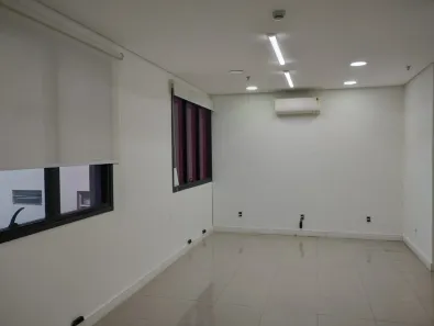 Sala Comercial à venda, 30m² no Santa Cecília, São Paulo