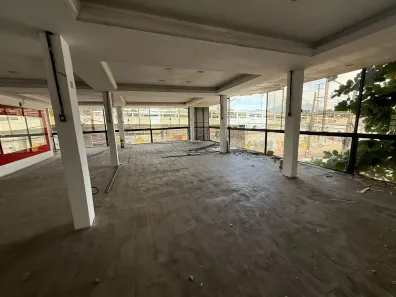 Prédio Comercial para alugar, 600m² no Bento Ribeiro, Rio de Janeiro