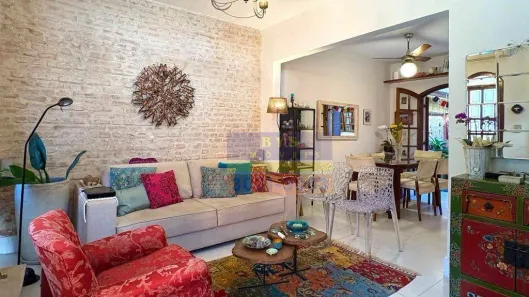 Casa com 2 Quartos para alugar, 150m² no Pinheiros, São Paulo