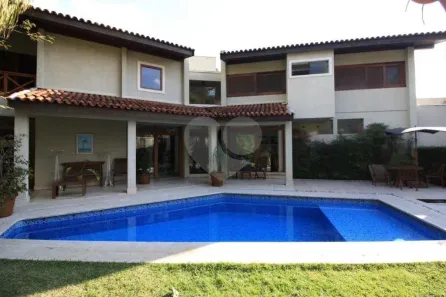 Sobrado com 3 Quartos à venda, 700m² no Jardim Guedala, São Paulo