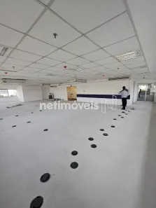 Sala Comercial para alugar, 241m² no Vila Congonhas, São Paulo