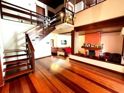 Casa com 4 Quartos à venda, 300m² no Jardim Itu, Porto Alegre