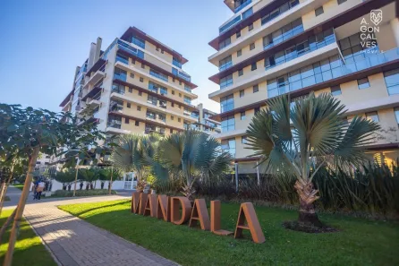 Apartamento com 3 Quartos à venda, 133m² no Rebouças, Curitiba