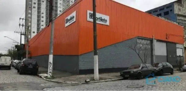 Galpão/Depósito/Armazém à venda, 1700m² no Mooca, São Paulo