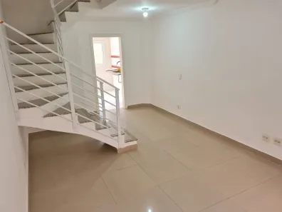 Sobrado com 2 Quartos para alugar, 80m² no Enseada, Guarujá