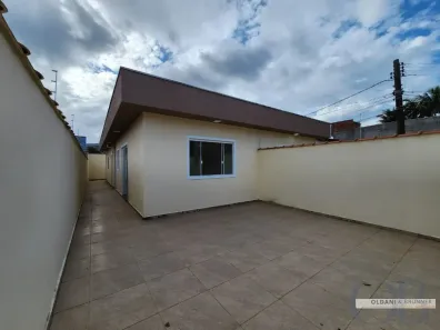 Sobrado com 2 Quartos à venda, 68m² no Estufa I, Ubatuba