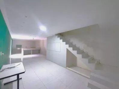 Casa com 3 Quartos à venda, 114m² no Dias Macedo, Fortaleza