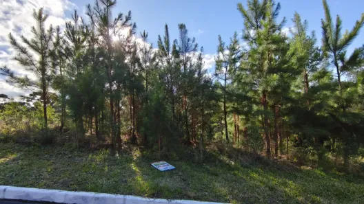 Lote/Terreno à venda, 450m² no Dutra, Gramado