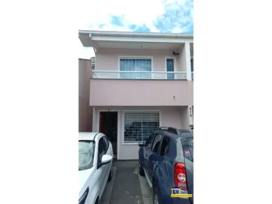 Sobrado com 2 Quartos à venda, 67m² no Bela Vista, Palhoça