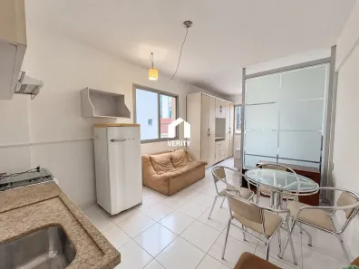 Apartamento com 1 Quarto para alugar, 30m² no Centro, Florianópolis