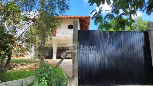 Fazenda/Sítio com 3 Quartos à venda, 300m² no Guaçu, São Roque