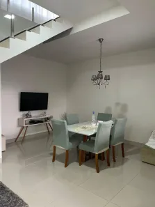 Sobrado com 2 Quartos à venda, 237m² no Grand Ville, Uberlândia