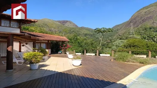 Casa de Condomínio com 4 Quartos para alugar, 430m² no Araras, Petrópolis