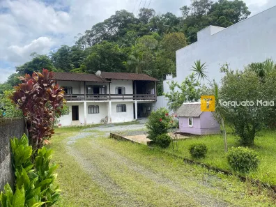Lote/Terreno à venda, 668m² no Floresta, Joinville