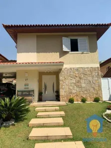 Casa com 3 Quartos para alugar, 220m² no Jardim São Paulo II, Cotia