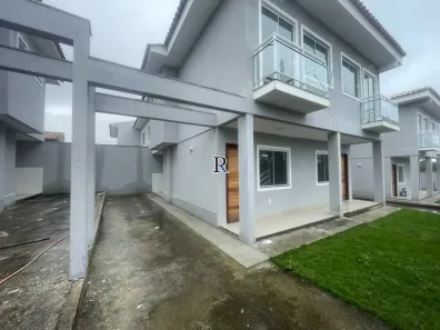 Casa com 2 Quartos à venda, 80m² no Jardim Atlântico Central (Itaipuaçu), Maricá