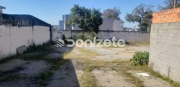 para alugar, 648m² no Jardim Utinga, Santo André