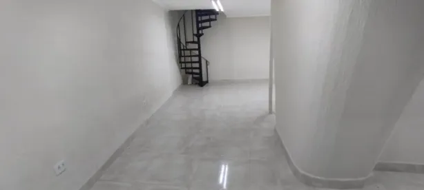 Ponto Comercial com 4 Quartos para alugar, 260m² no República, São Paulo