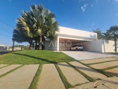 Casa de Condomínio com 3 Quartos à venda, 550m² no Jardim Estoril II, Bauru