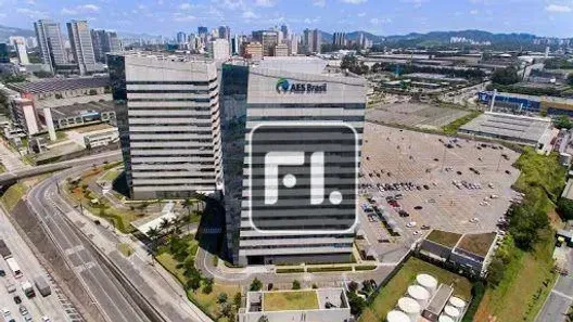 Sala Comercial para alugar, 583m² no Tamboré, Barueri