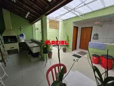 Casa com 3 Quartos à venda, 161m² no Jardim Alvorada, São José dos Campos