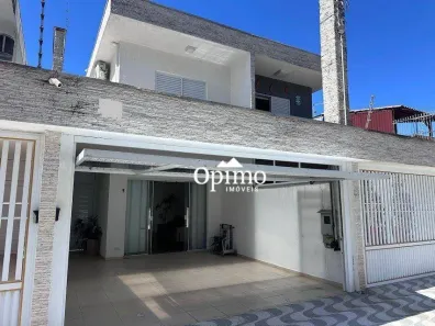 Sobrado com 3 Quartos para alugar, 142m² no Canto do Forte, Praia Grande