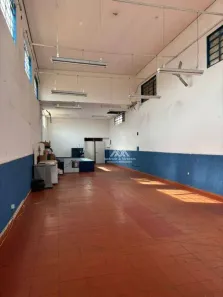 Ponto Comercial à venda, 330m² no Vila Tibério, Ribeirão Preto