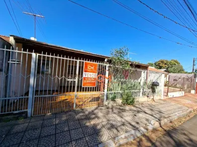 Casa com 2 Quartos à venda, 135m² no Conjunto Café, Londrina