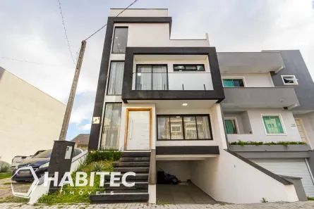 Casa de Condomínio com 3 Quartos à venda, 217m² no Pinheirinho, Curitiba
