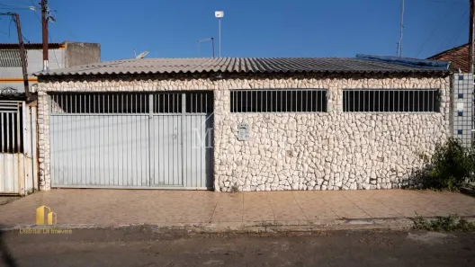 Casa com 4 Quartos à venda, 200m² no Taguatinga Norte, Brasília