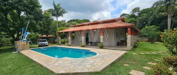 Fazenda/Sítio com 4 Quartos à venda, 200m² no Iperó, Iperó