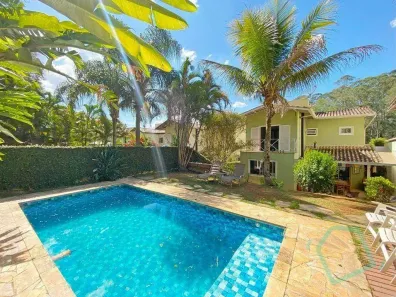 Casa de Condomínio com 3 Quartos à venda, 240m² no Pousada dos Bandeirantes, Carapicuíba
