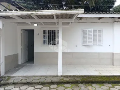 Casa com 1 Quarto para alugar, 50m² no Lagoa da Conceição, Florianópolis