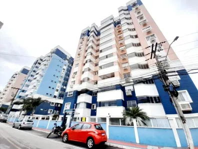Apartamento com 2 Quartos para alugar, 68m² no Jardim Cidade de Florianópolis, São José