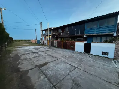 Casa com 2 Quartos para alugar, 97m² no Verão Vermelho (Tamoios), Cabo Frio