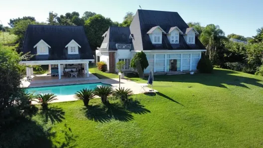 Casa com 4 Quartos à venda, 600m² no Condomínio Fazenda Duas Marias, Holambra
