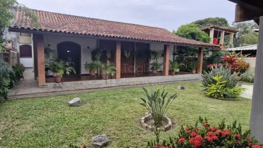 Casa com 3 Quartos à venda, 154m² no Coqueiral, Araruama