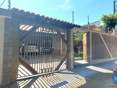 Casa com 3 Quartos à venda, 210m² no Jardim Arangá, Araraquara