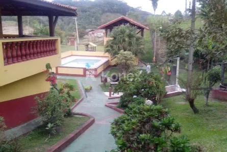Imóvel Comercial com 4 Quartos à venda, 44355m² no Barnabés, Juquitiba