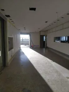 Sala Comercial para alugar, 450m² no Belvedere, Belo Horizonte