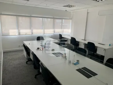 Sala Comercial à venda, 72m² no Cambuí, Campinas